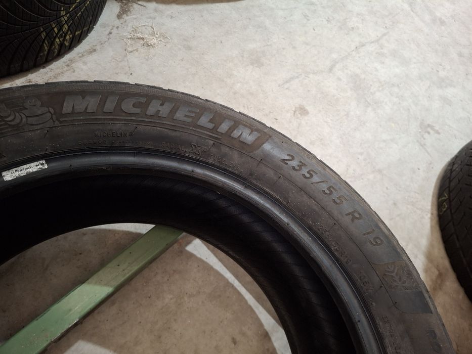 4 Anvelopele de iarnă  235 55 r19 Michelin