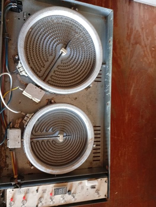 Piese plita electrica vitroceramica .