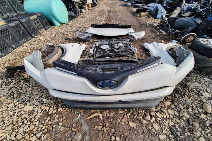 Dezmembrez Toyota RAV4 4 [facelift] [2015 - 2020] Crossover 2.5 AT 4WD (180 hp)