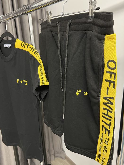 Compleu OFF WHITE super calitate