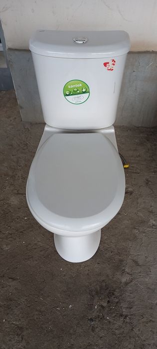 Продаётся унитаз