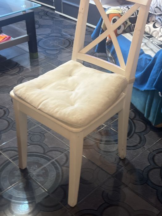 Masa + 4 scaune living IKEA