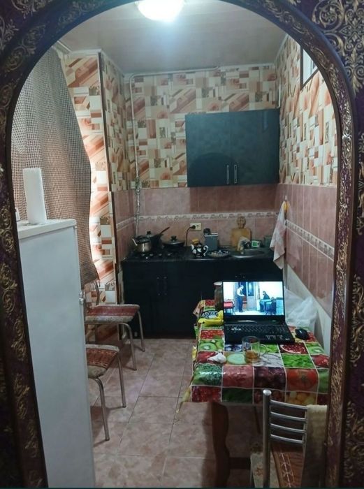 Продаётся Кушбеги 1/1/5 ремонт средний с мебелью частично !!!
