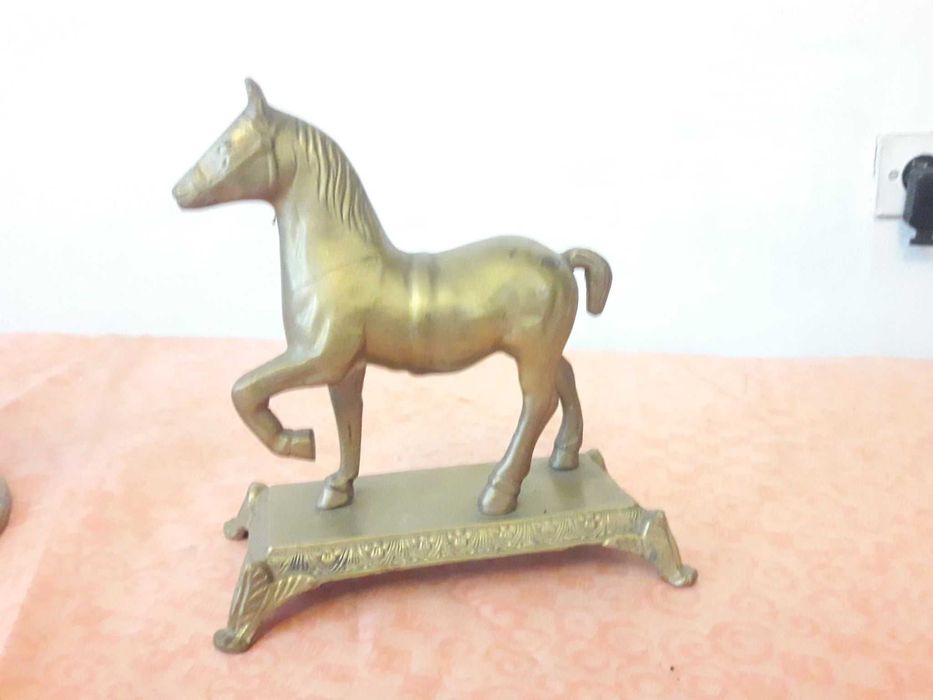 Statuie cal din bronz masiv