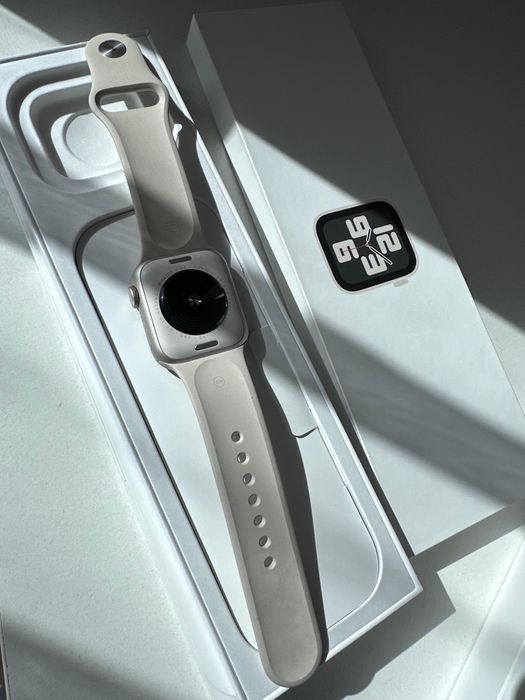 Apple Watch SE 2 gen, 40 мм, Starlight