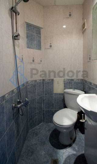 Дава се под наем Едностаен апартамент в София, Център - 40 кв.м за 420 € - Снимка #2