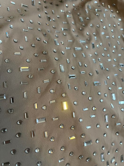 Гащеризон с камъни