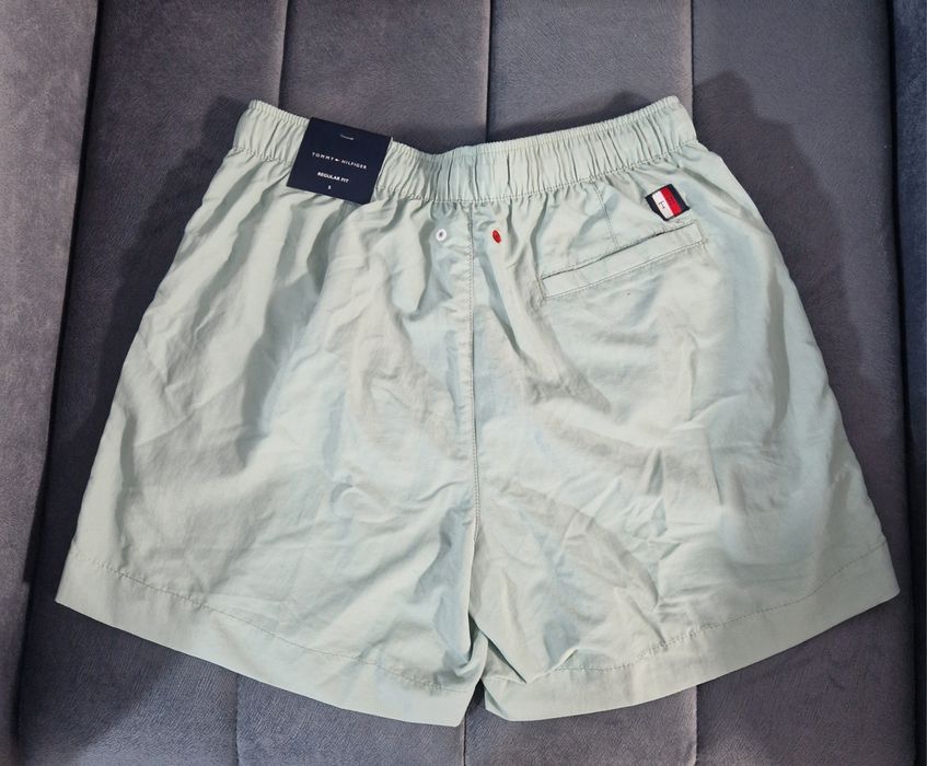 Pantaloni scurti (short) pentru baie