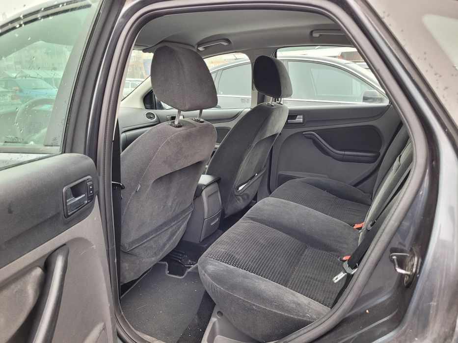 Ford Focus Ghia MK2 2006