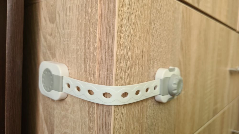 Siguranta usi copii + Cadou