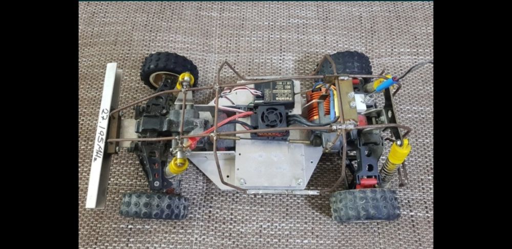 Maşinute Rc nitro de vinzare