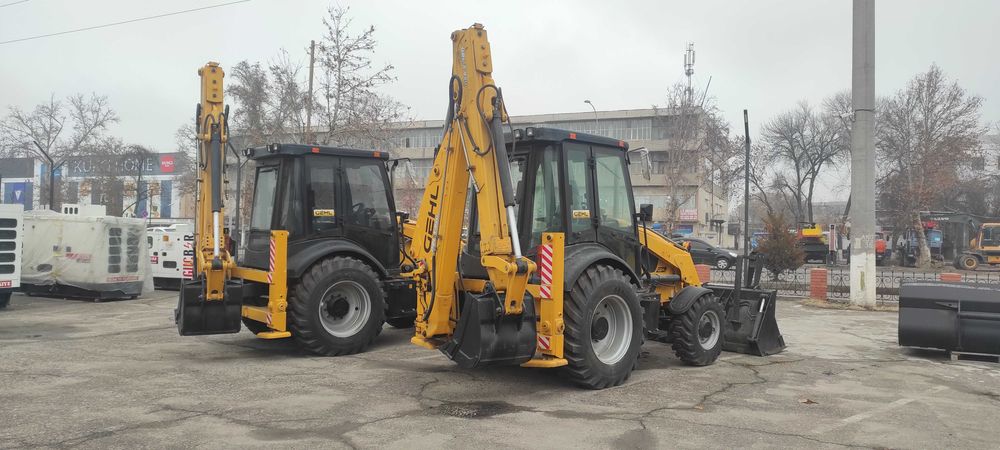 Экскаватор погрузчик Gehl GBL X-920