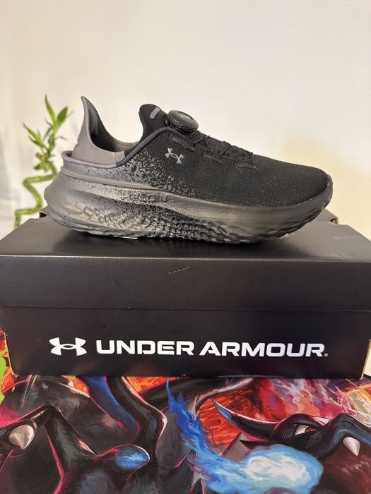 Adidasi Under Armour NOI