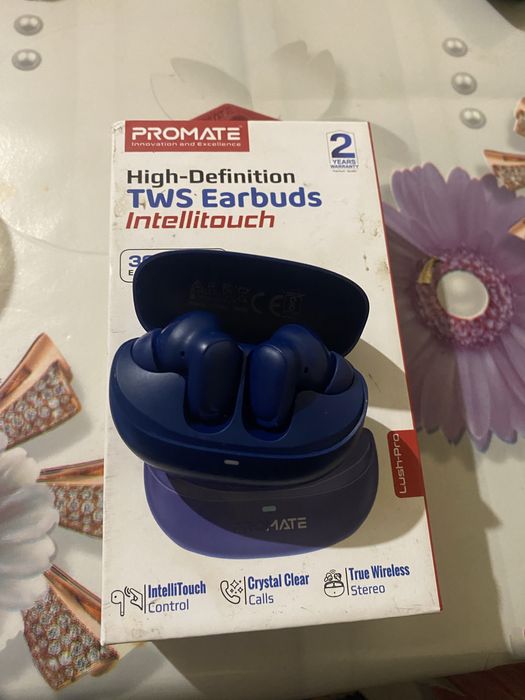 Vând căști promate