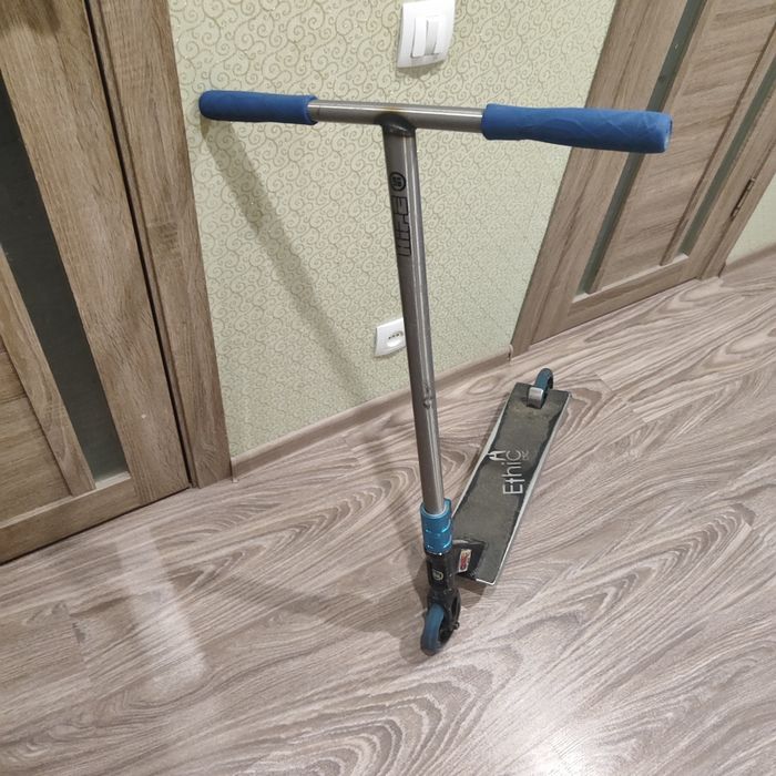СРОЧНО, Самокат трюковой hipe h5