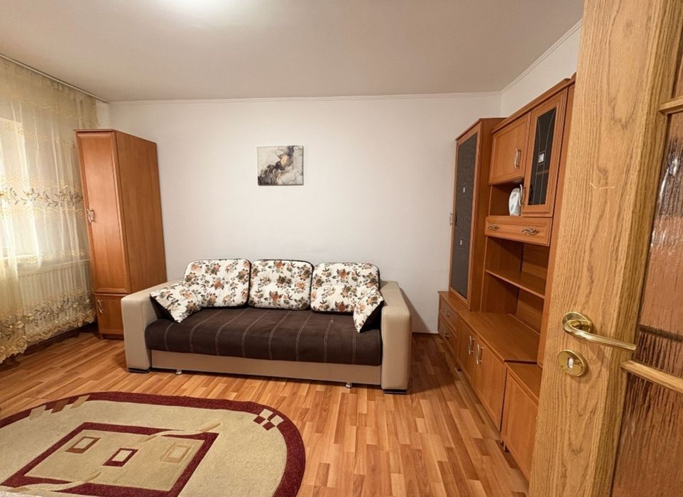 Garsoniera de închiriat