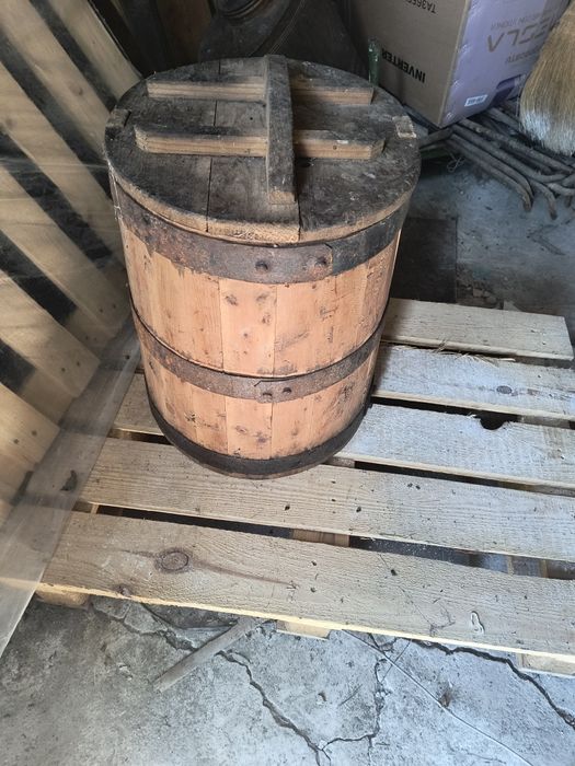 Старо автентично ведро