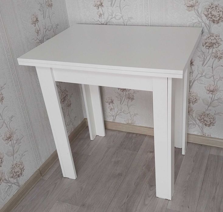 Новый                Стол