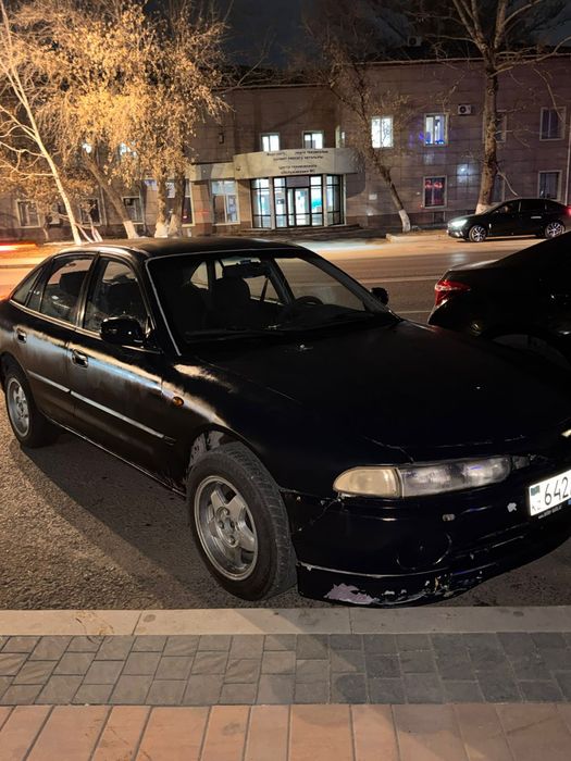 Продам Митсубиси Галант 93г.