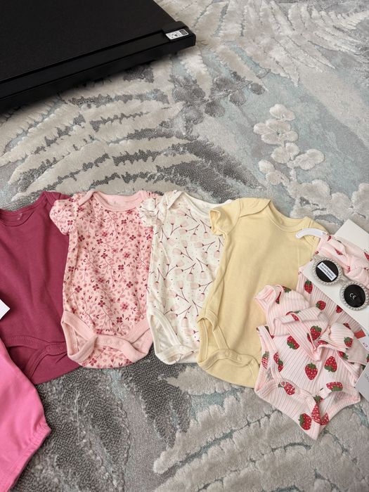 Haine fetite 0-3 luni