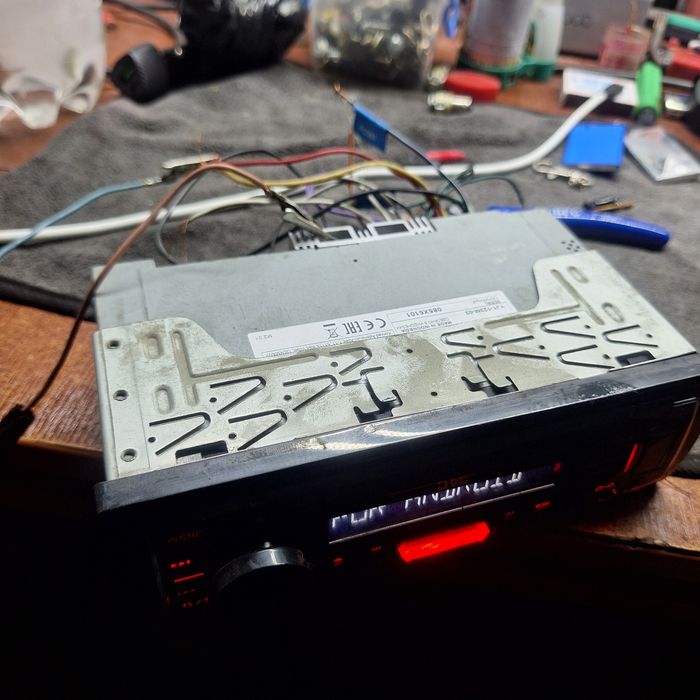 Авто магнитола JVC