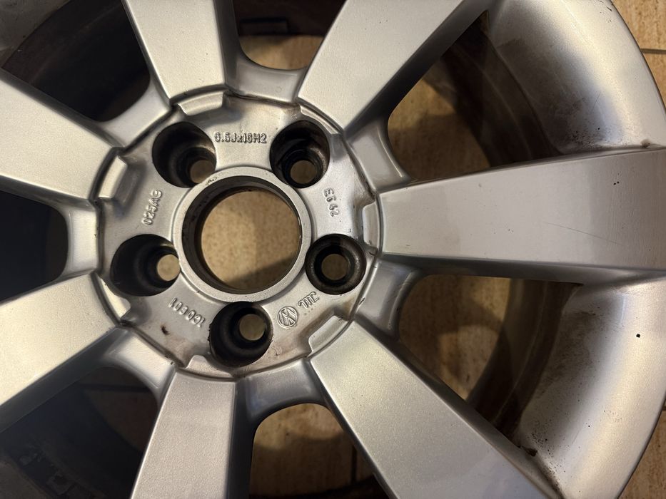 Vand jante aliaj  (16)  VW ( Bettle,Bora,Golf 4)  originale