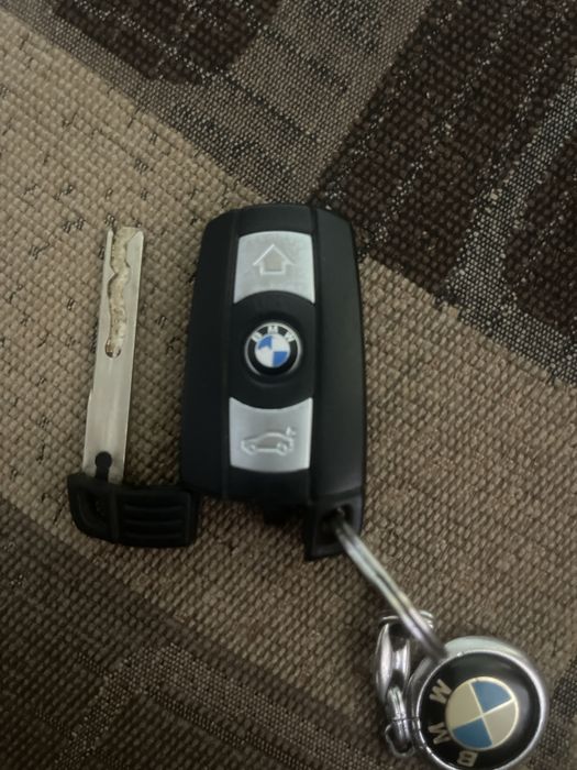 Оборудван ключ за BMW E60/E61 E90/E91
