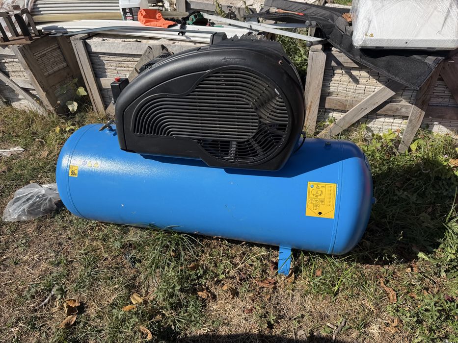 Compresor aer ABAC EXT A39B 270 CM3, 270L, 3CP, 230V – NOU
