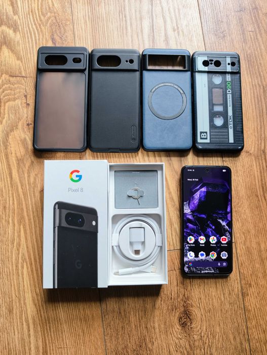 Google Pixel 8 Obsidian 128gb + 4 huse incluse