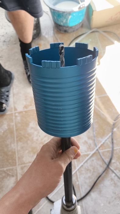 Алмазное отверстие под вытяжки сухого бурения