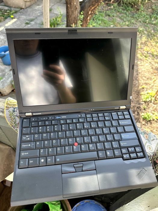 Ноутбук Lenovo Thinkpad X220 - Готов к работе