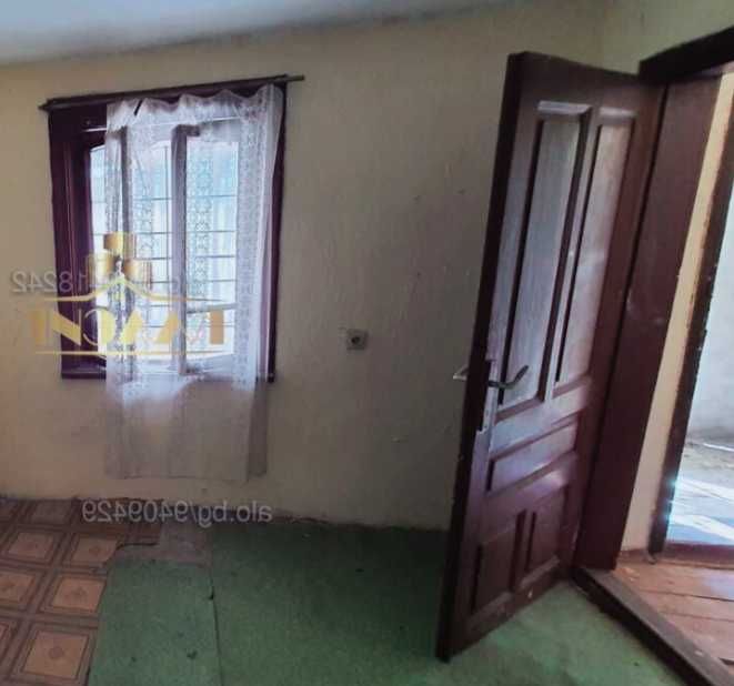 Продавам Вила гр.Ямбол в Вилна зона Нови лозя