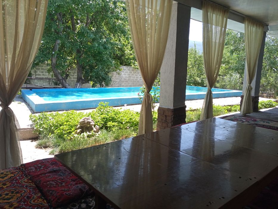 Чарвак срочна Дача йер хисобида сотилади