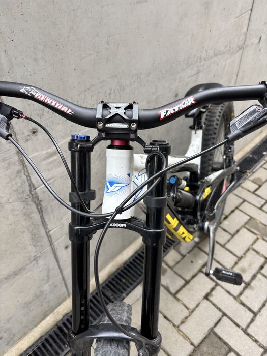 Yt Tues 27.5 L