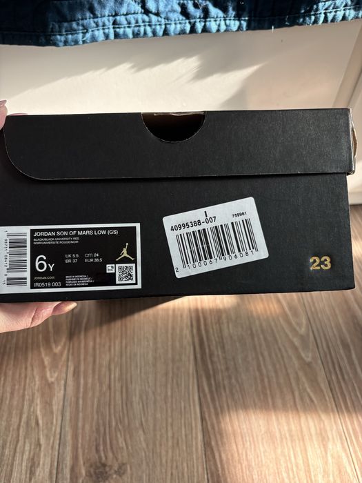 Nike Jordan măr 38,5