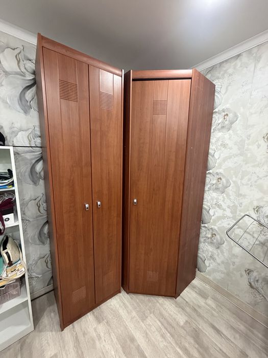 Продам шкаф в хорошем состоянии