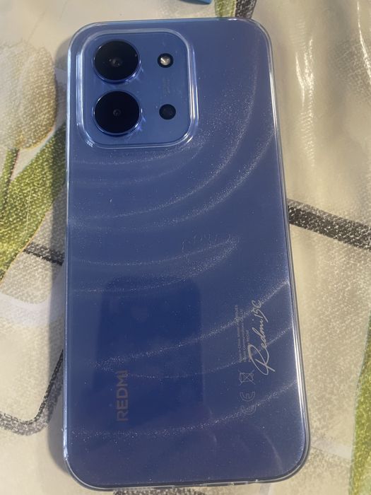 Редми 15 С - почти нов 200 лева .