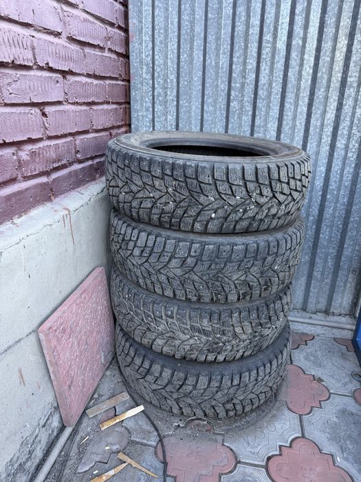 продам шины зимние 185/65/15