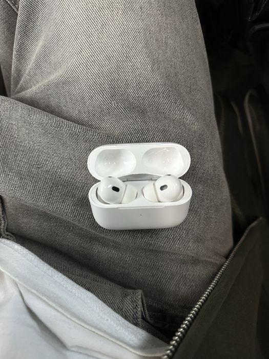 продается AirPods pro 2