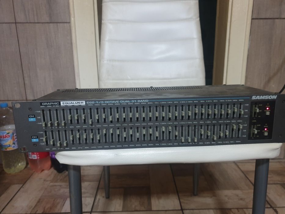 Samson graphic equalizer e 62 1/3 octave dual 31 band Buteni • OLX.ro