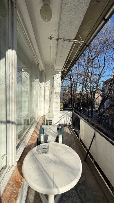 Дава се под наем Двустаен апартамент в Пловдив, Център - 62 кв.м за 453.39 € - Снимка #8