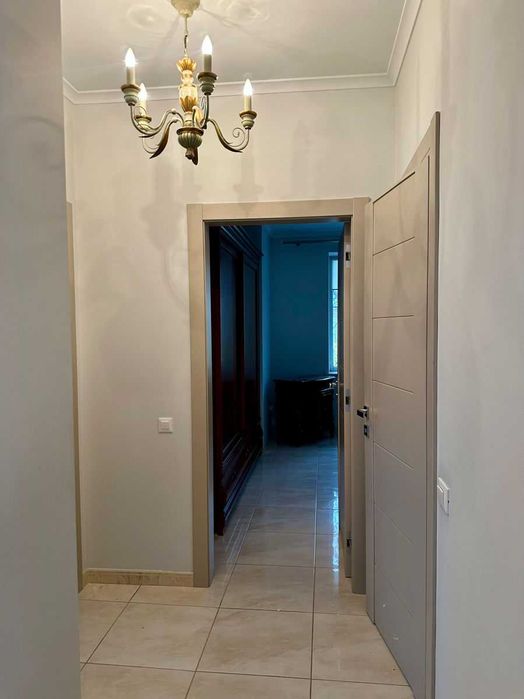 Дава се под наем Двустаен апартамент в София, Стрелбище - 74 кв.м за 425 € - Снимка #2