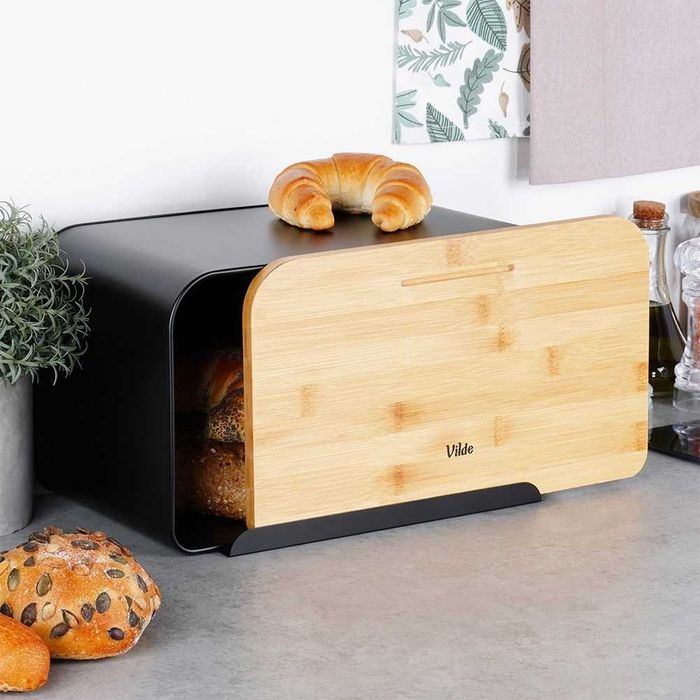 Кутия за хляб, изработена от метал, бамбукова дъска, модерен дизайн