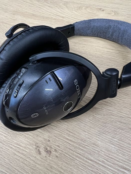 Продаю Bluetooth наушники Sony DR-BT50