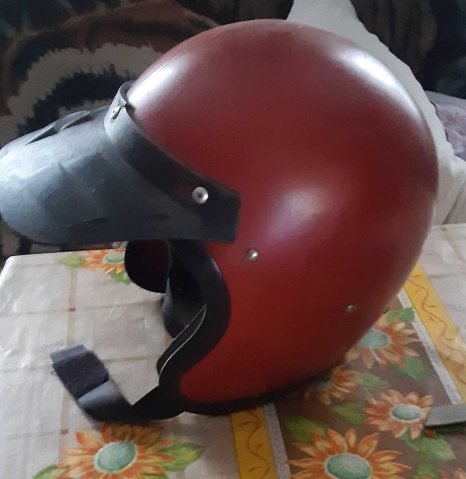 Продам шлемы мотоциклетные