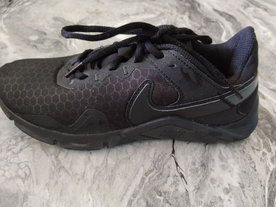 Маратонки Nike черни