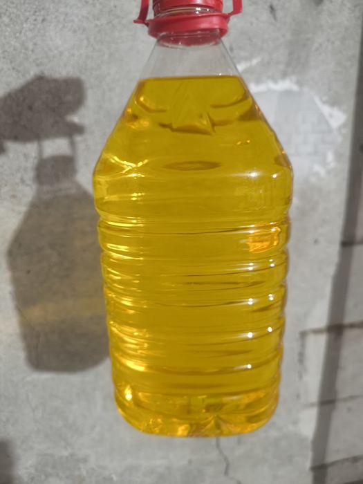 Vând ulei de floare