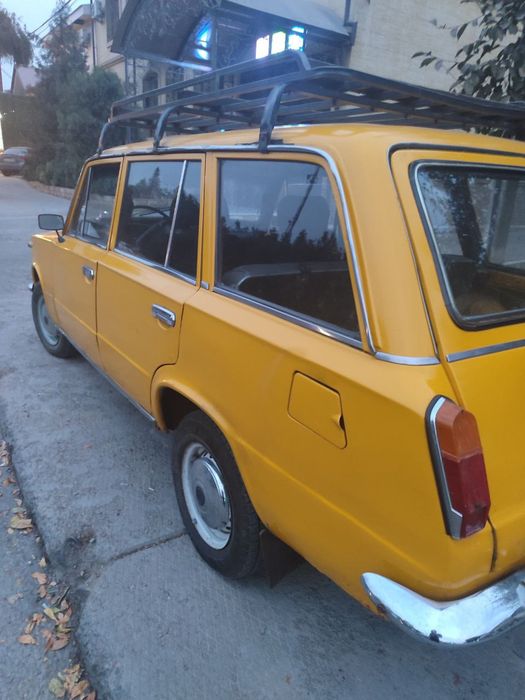 SROCHNO SOTILADI!!! Vaz 2102 xolati yaxshi. 1983 yil