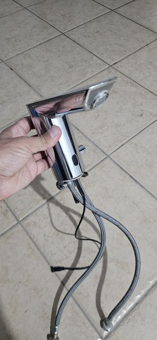 Смеситель сенсорный grohe