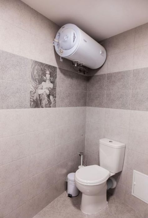 Дава се под наем Тристаен апартамент в Пловдив, Център - 180 кв.м за 900 € - Снимка #5